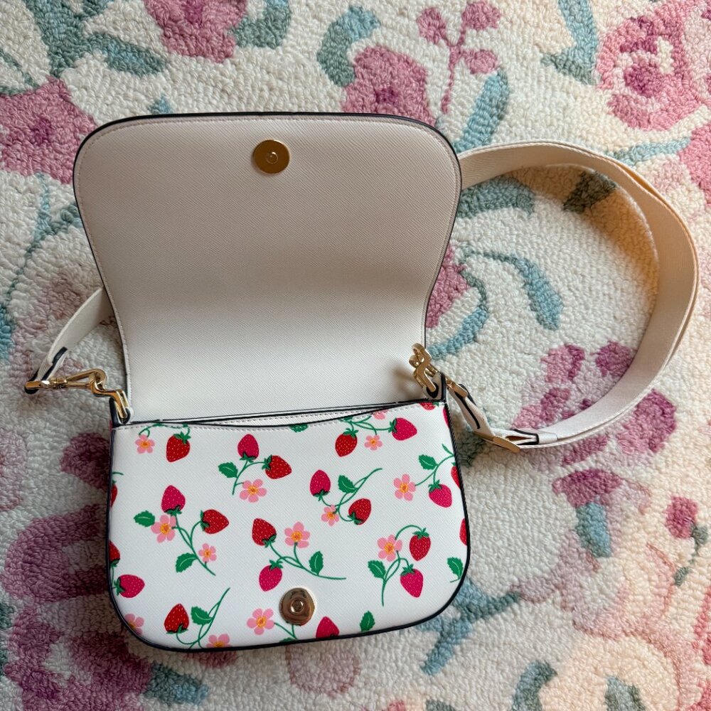 Kate Spade Madison Strawberry Vine Printed Saffiano Saddle Bag (Pre-loved) - Picture 5 of 5